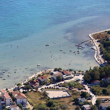 Valadar Apartments Privlaka  Zewnętrze zdjęcie